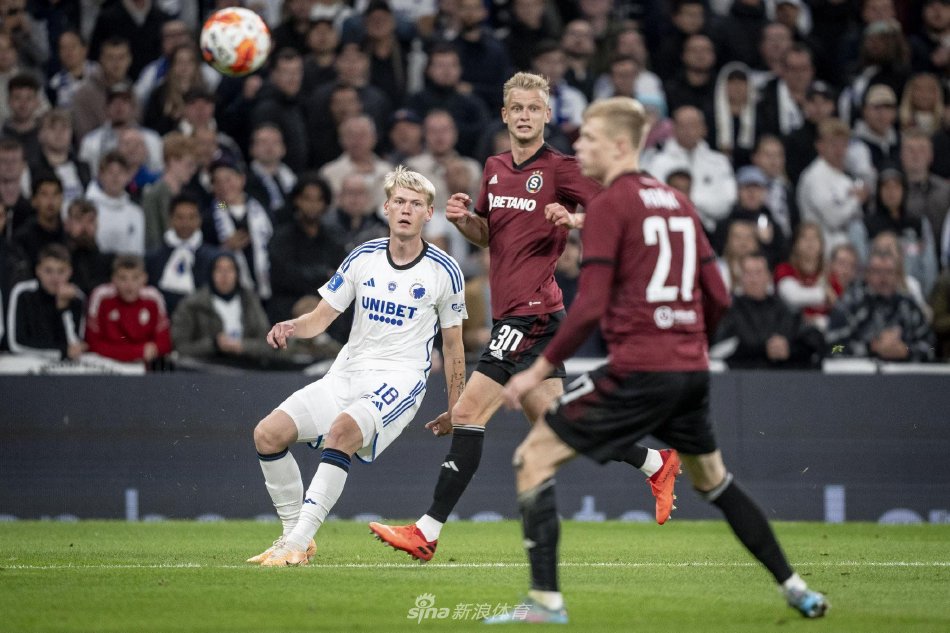 在篮球比赛 在篮球比赛